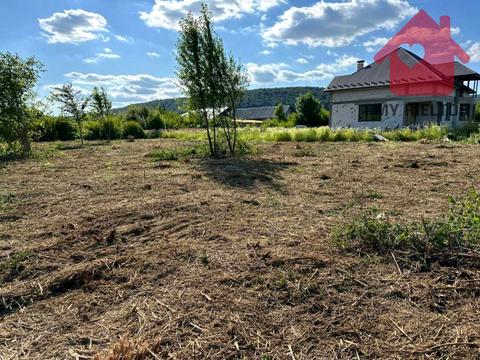 участок по адресу Центральна