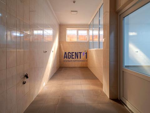 комерційна за адресою Волинська вул., 8