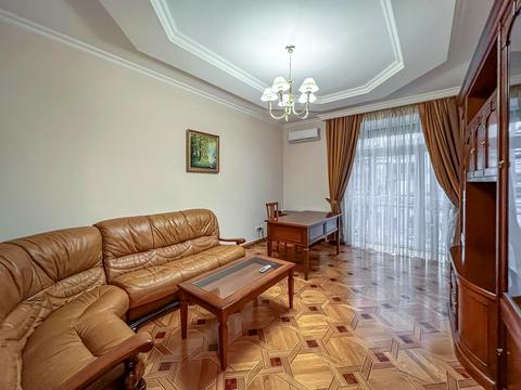 квартира за адресою Олександра Кониського вул., 45-49