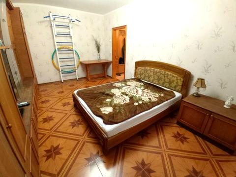 квартира за адресою Анни Ахматової вул., 6