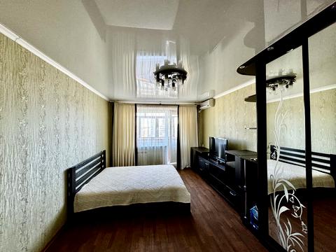 квартира по адресу Червоной Калины просп. (Владимира Маяковского), 34