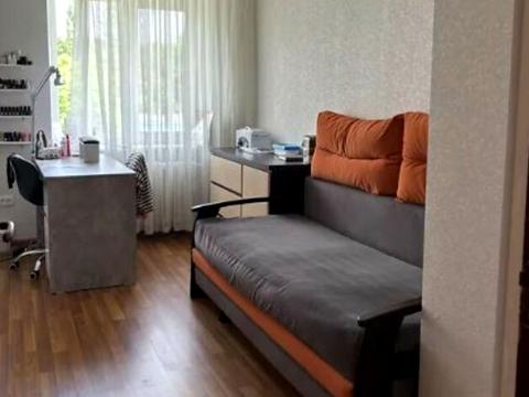квартира за адресою Зарічанська вул., 6/1