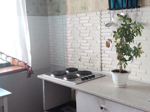 квартира за адресою Академіка Глушкова просп., 27