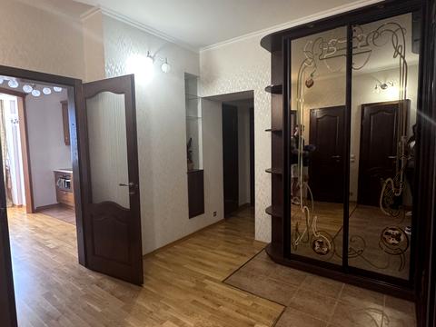 квартира за адресою Київ, Володимира Івасюка просп. (Героїв Сталінграду), 24-А