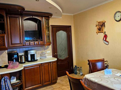 квартира за адресою Генерала Генадія Воробйова вул. (Курська), 13-Е