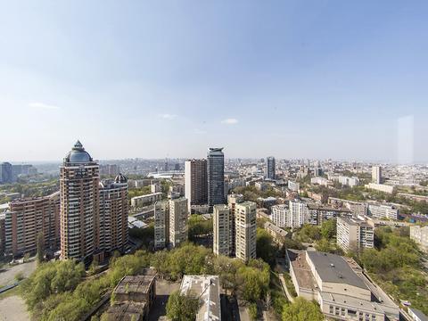 коммерческая по адресу Панаса Мирного ул., 17
