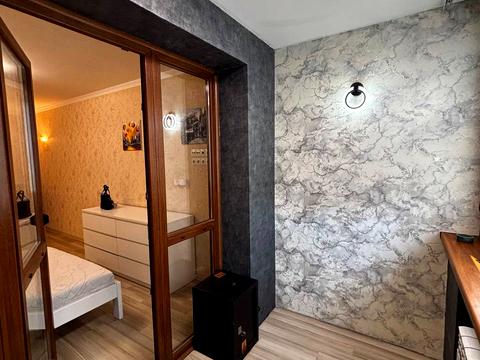 квартира за адресою 200-річчя Кривого Рогу просп., 10
