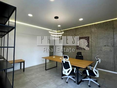 комерційна за адресою Кловський узвіз, 7a