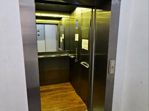 квартира за адресою Героїв Крут вул., 16
