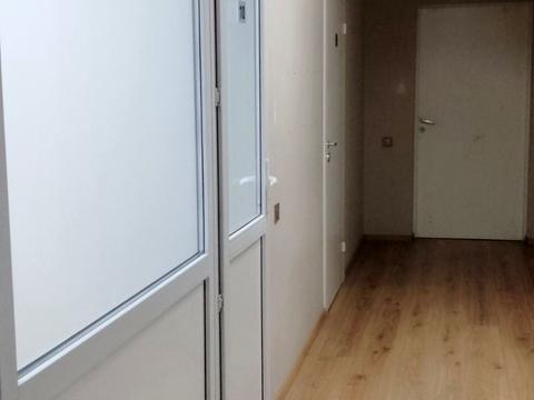 комерційна за адресою Болсуновська вул. (Сергія Струтинського), 8