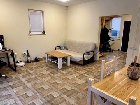 будинок за адресою Броварський просп.