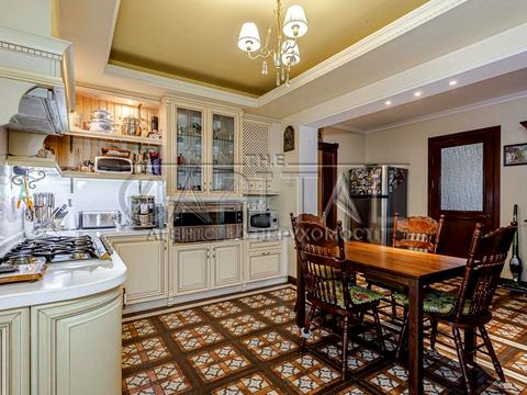 будинок за адресою Луговий пров.