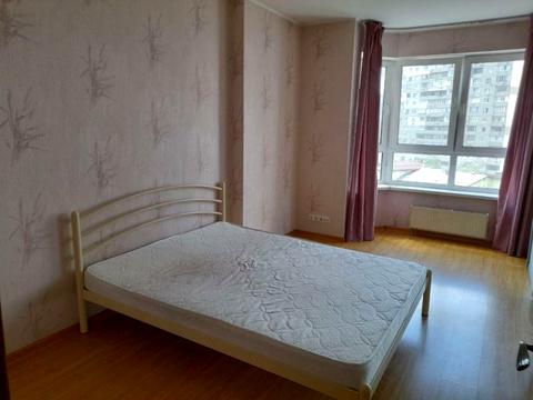 квартира за адресою Олександра Мишуги вул., 2