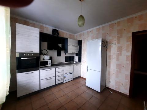 квартира за адресою Єлизавети Чавдар вул., 7