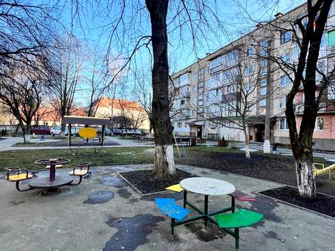 квартира за адресою Євгена Коновальця вул., 136д