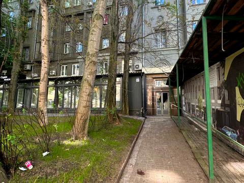 комерційна за адресою Олеся Гончара вул., 67