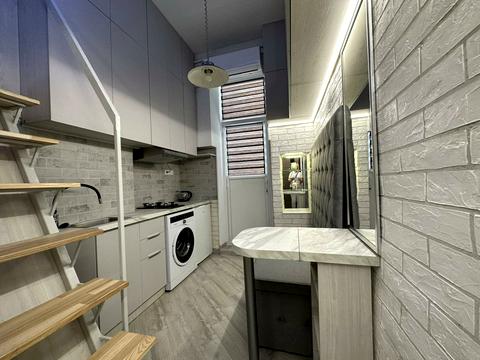 квартира за адресою Франка, 1