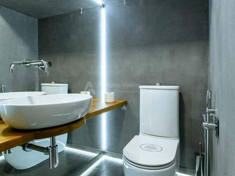 комерційна за адресою Шота Руставелі вул., 30-Б