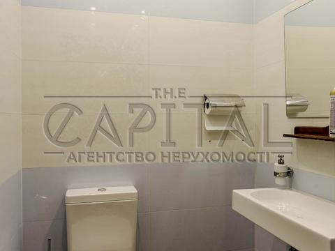 комерційна за адресою Старонаводницька вул., 13-Б