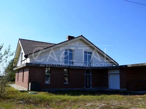 будинок за адресою Першотравнева вул.