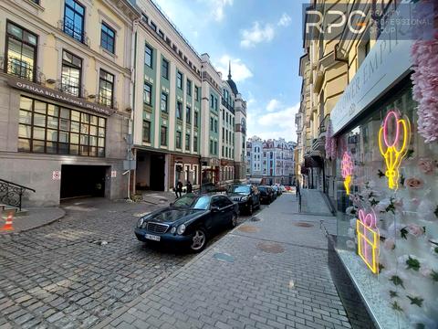 коммерческая по адресу Воздвиженская ул., 56