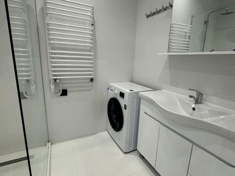 квартира за адресою Грушевського вул., 7