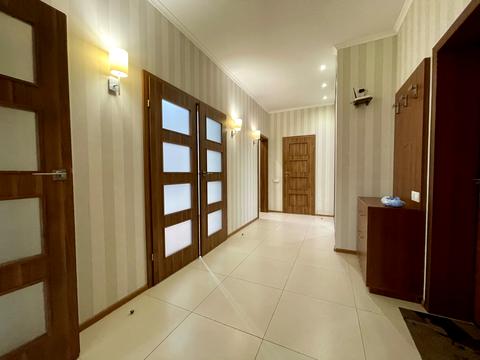 квартира за адресою Дніпровська набережна вул., 14