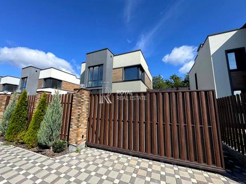 будинок за адресою карпатська