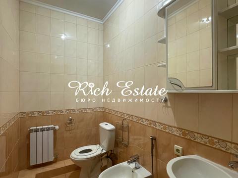 будинок за адресою Лісоводна вул.