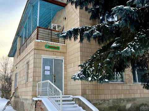комерційна за адресою Свято- Покровська, 2А