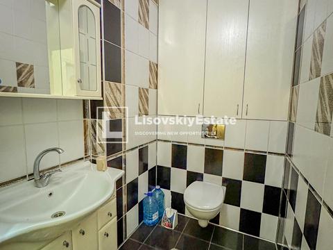 квартира за адресою Саперно-Слобідська вул., 8