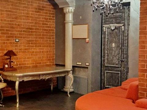 коммерческая по адресу Мукачевский пер., 6