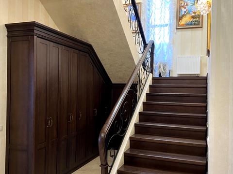 будинок за адресою Валова вул.