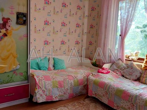 будинок за адресою 136-тя Садова вул.
