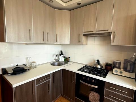квартира за адресою Лахтинська вул., 11