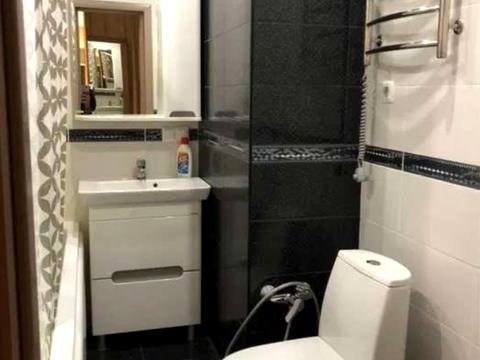 квартира за адресою Богатирська вул., 6-А
