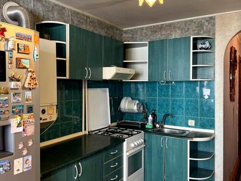квартира за адресою Хотинська вул., 9