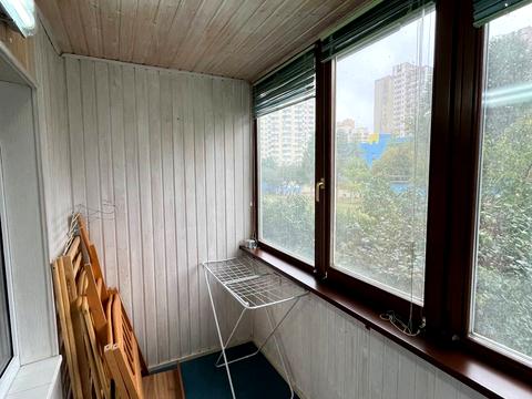 квартира за адресою Лариси Руденко вул., 5