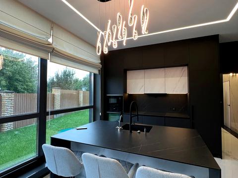 дом по адресу Алых Роз пер.