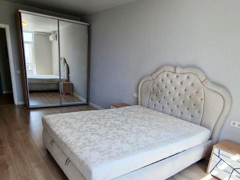 квартира за адресою Микільсько-Слобідська вул., 10