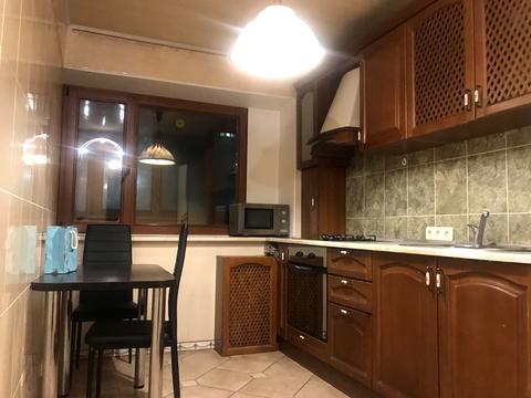 квартира за адресою В'ячеслава Чорновола вул., 30
