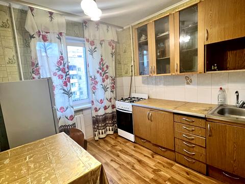 квартира по адресу Миколы Бажана просп., 5-Б