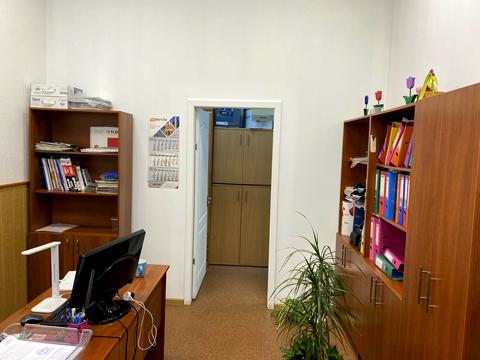 комерційна за адресою Енеїди вул. (Бажова), 1