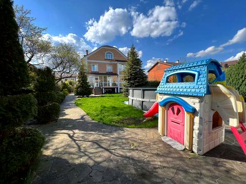 дом по адресу Лісова