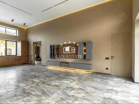 дом по адресу Стежки ул.