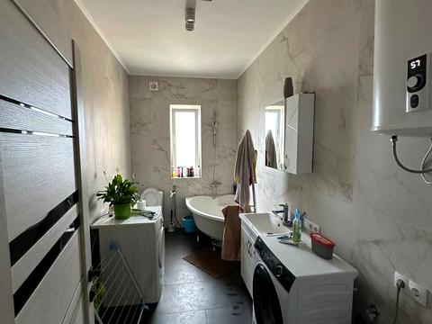дом по адресу Героїв Крут, 11