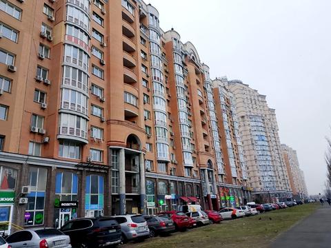 комерційна за адресою Володимира Івасюка просп. (Героїв Сталінграду), 8
