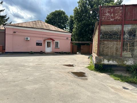 коммерческая по адресу Центральна, 19а