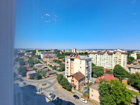 квартира по адресу Высочана ул., 18