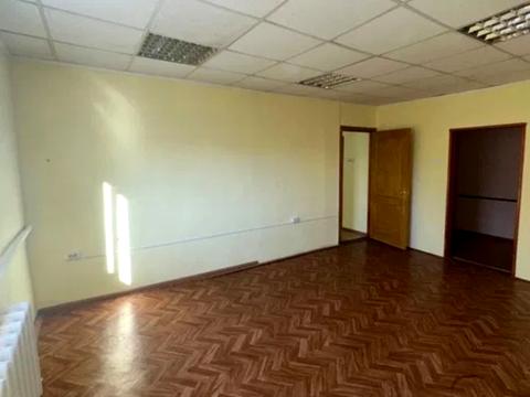 комерційна за адресою Прохоровська вул., 17